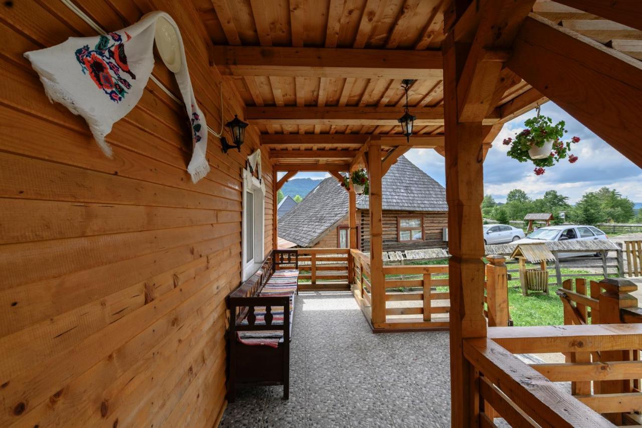 Casa Cupcea Villa Budesti  Ngoại thất bức ảnh