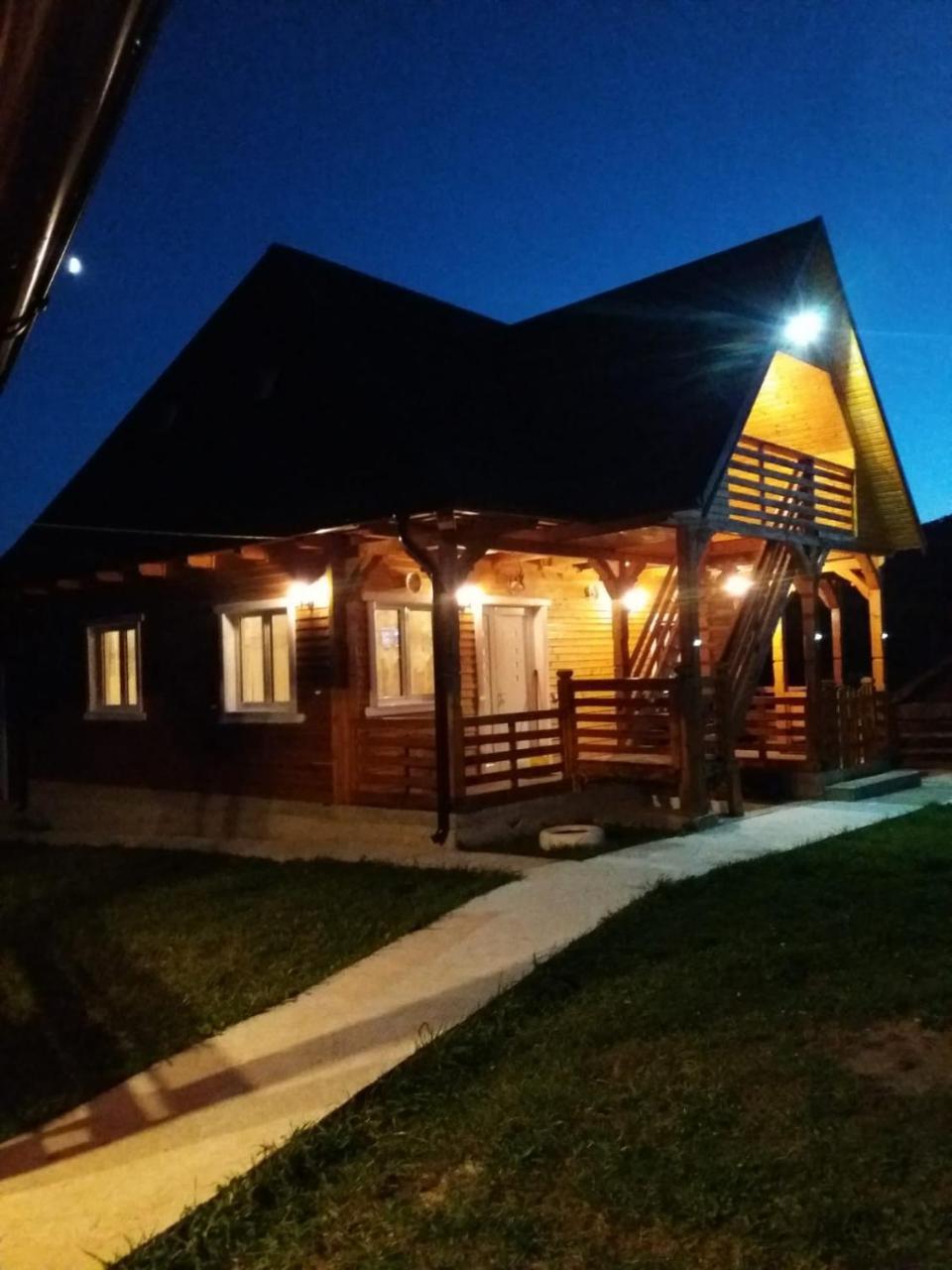 Casa Cupcea Villa Budesti  Ngoại thất bức ảnh